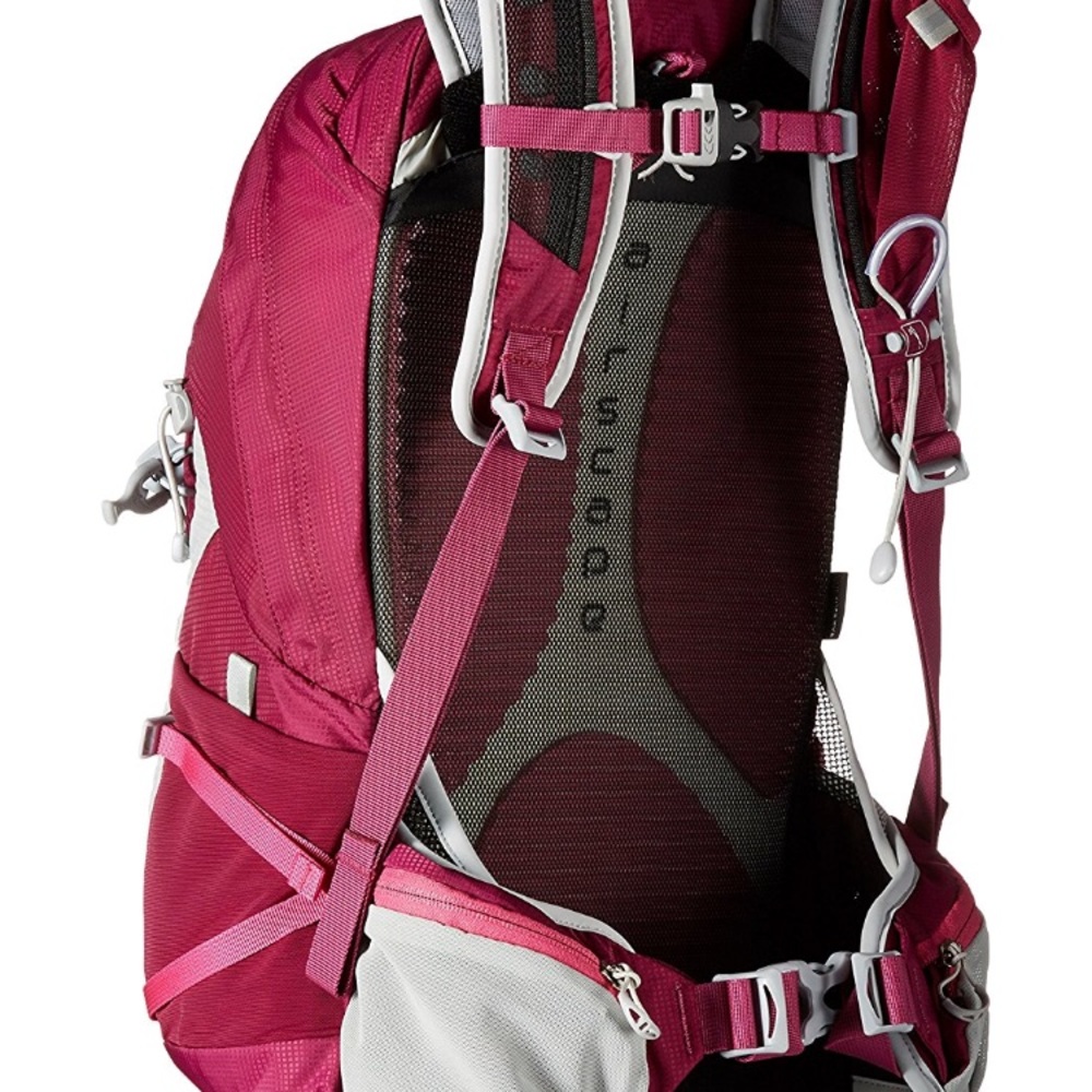 NWOT Osprey Tempest 20 Day Adventure